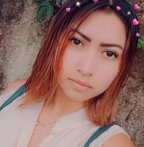 Meet your Posher, Elisa